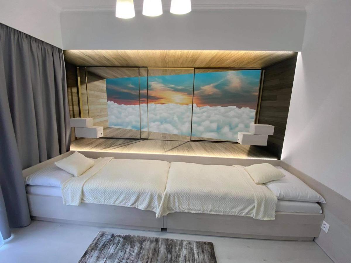 ברדיוב Hotel Artin מראה חיצוני תמונה