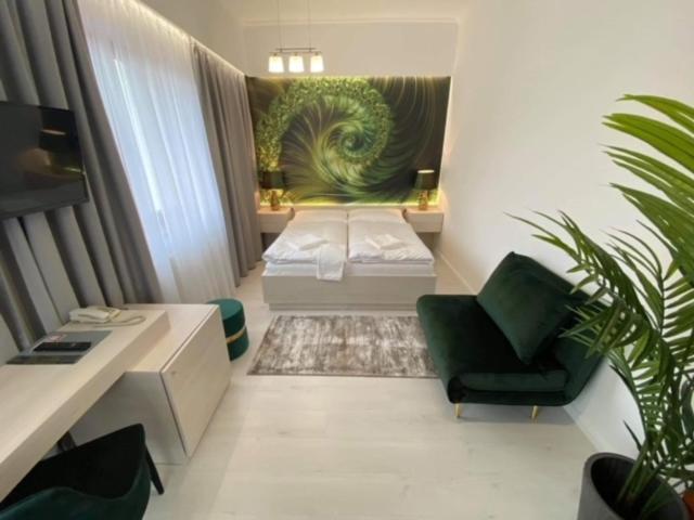 ברדיוב Hotel Artin מראה חיצוני תמונה