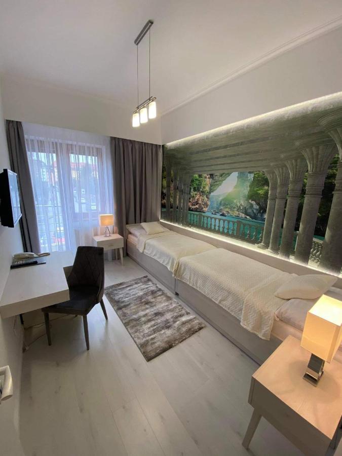 ברדיוב Hotel Artin מראה חיצוני תמונה